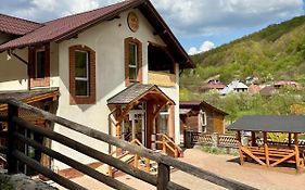 Pensiunea Popas Pop, Strambu-Baiut, Maramures